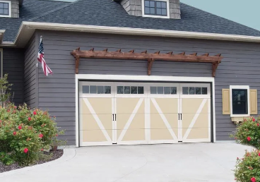 Wind load courtyard doors